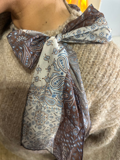 Pull bandana
